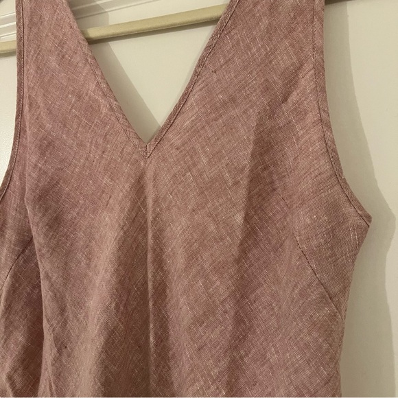 Premium Linen Maxi Dress (purle, V-neckline and back) - Picture 5 of 9